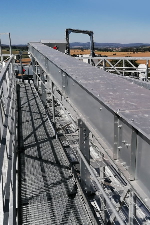 Grain conveyors